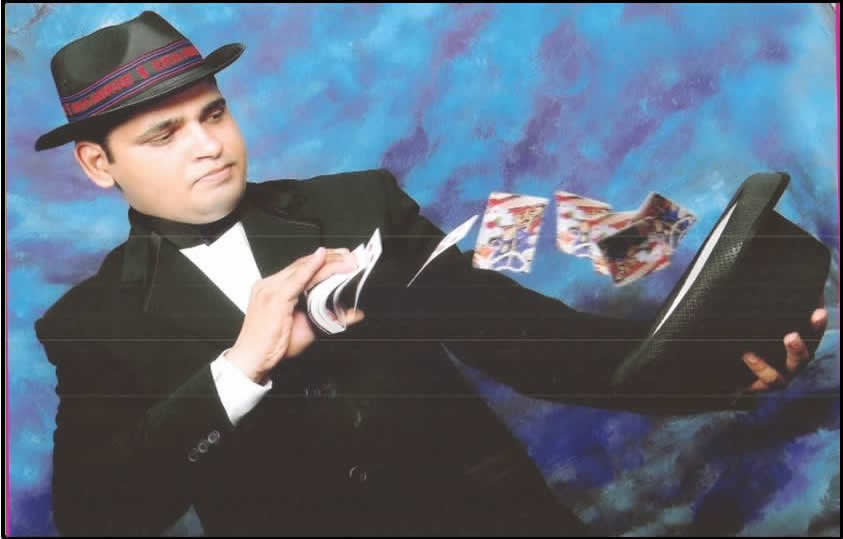 famous illusion artist ajmer