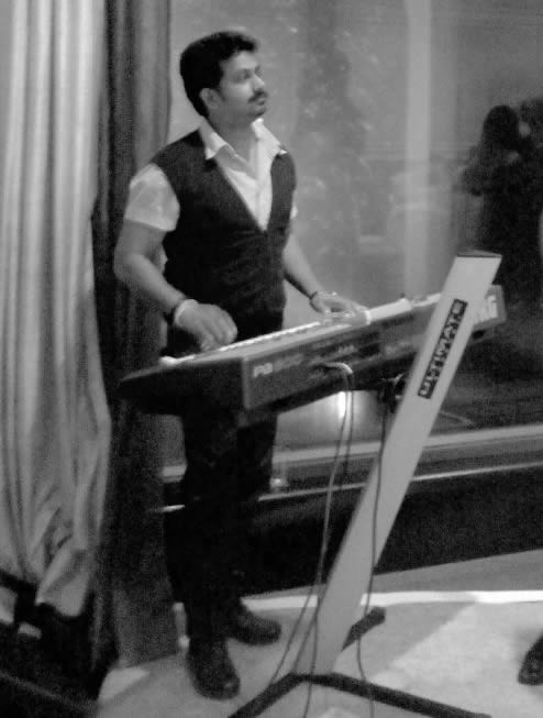 indian keyboard player ajmer
