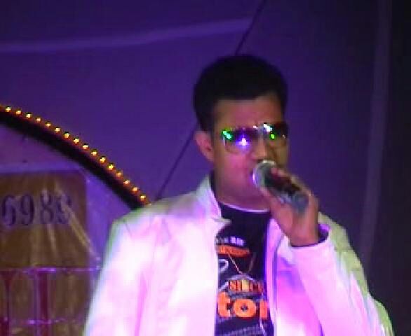 professional male singer ajmer