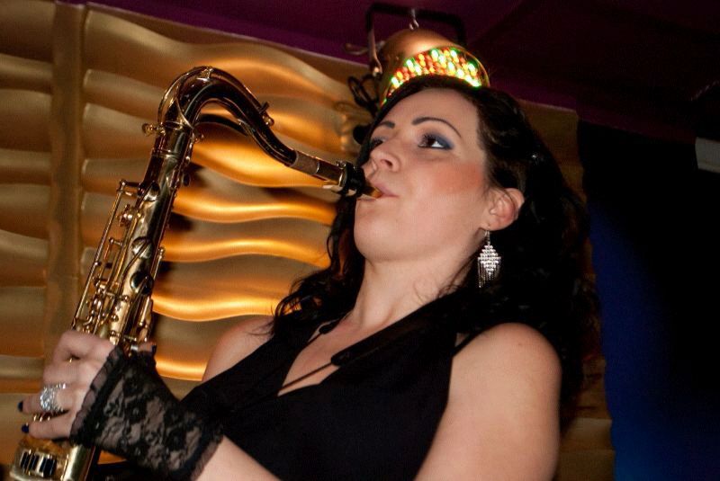 female saxophone player ajmer