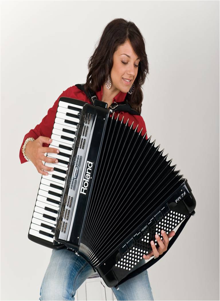 female solo musician ajmer